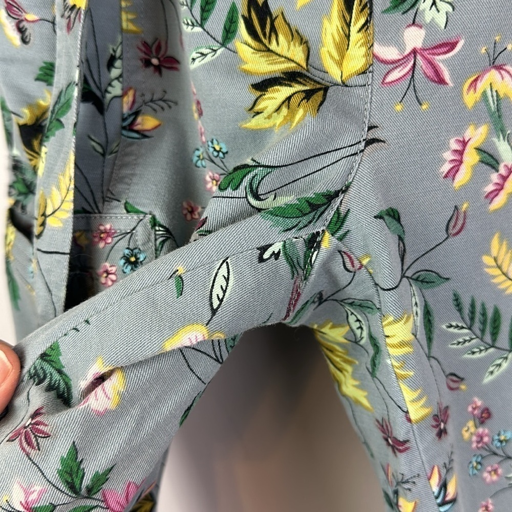 Anthropologie Victoria Floral Cargo Pants Size 8 High Waisted Belted Relaxed Fit - Picture 10 of 16